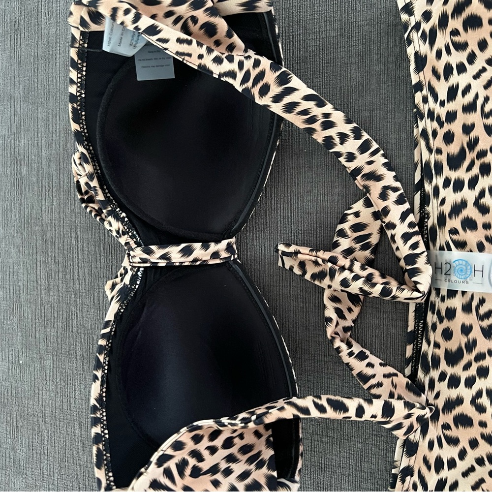 NEW H2OH Ultimate Underwire Leopard Bandeau Bikini Top & Bottom - Picture 9 of 10